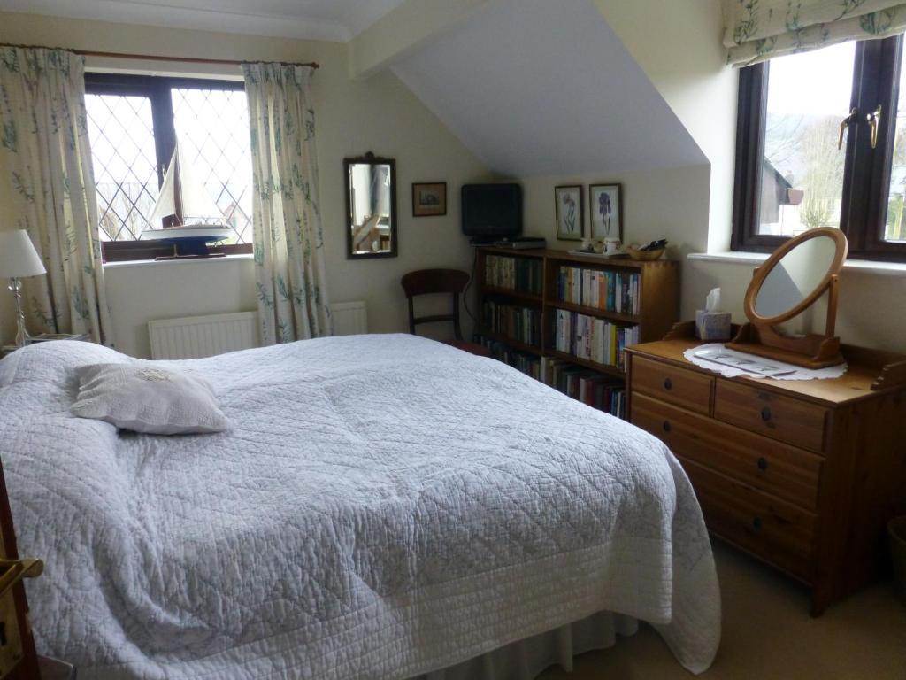 Ty Carreg Bed and Breakfast Llanwrtyd Wells Habitación foto