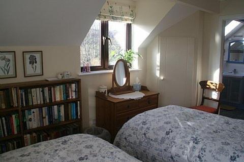 Ty Carreg Bed and Breakfast Llanwrtyd Wells Habitación foto