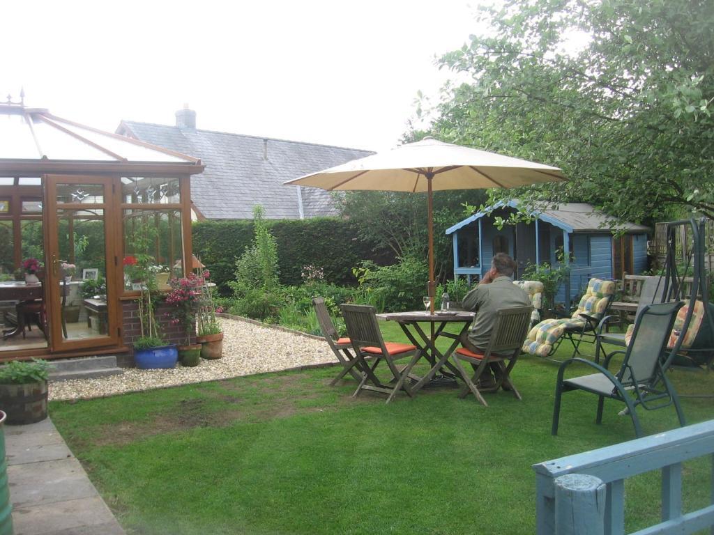 Ty Carreg Bed and Breakfast Llanwrtyd Wells Exterior foto